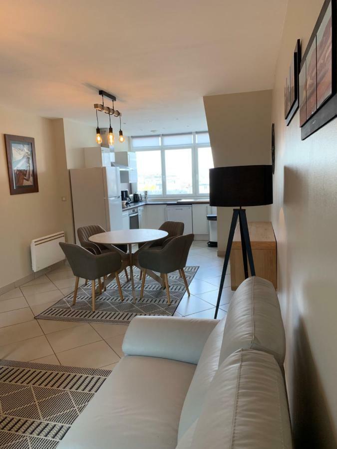 Appartement Sur Mer: De 70 M2 Bien Situé *